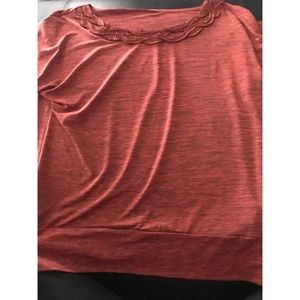 Red/orange top